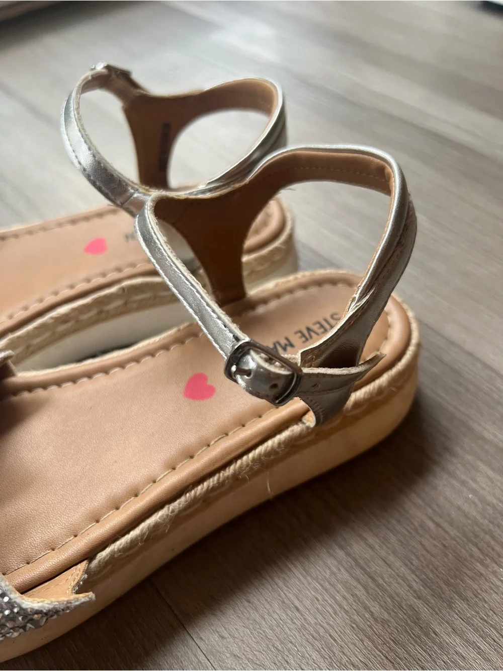 Steve Madden Girls' Silver Star-Strap Sandals